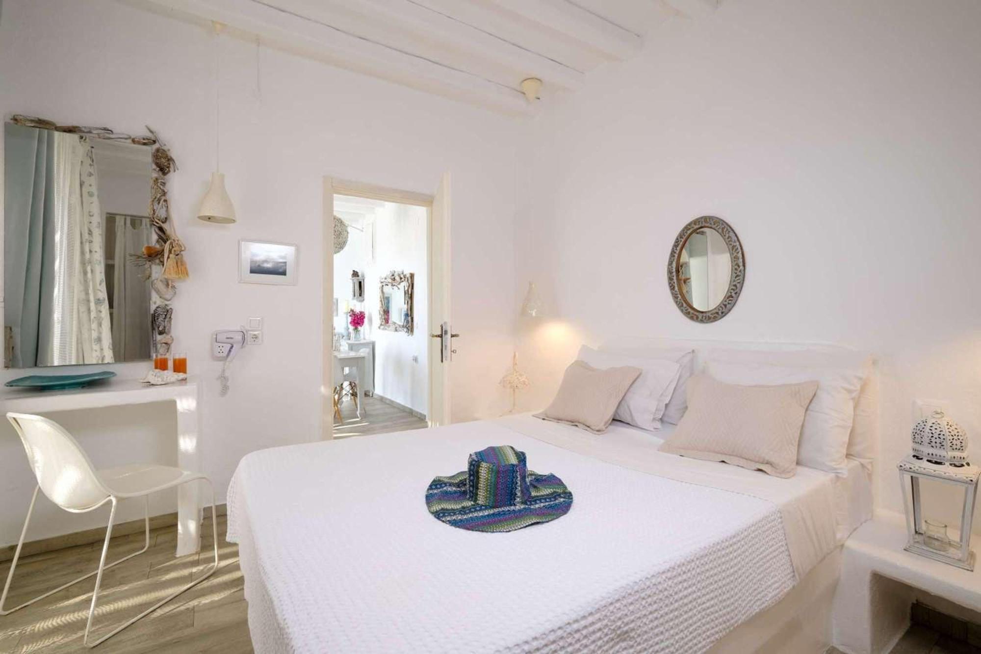 3 Paros All Season Villas Екстериор снимка